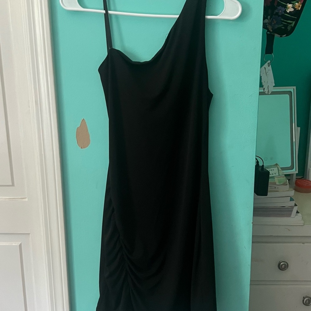Elegant Black Dress